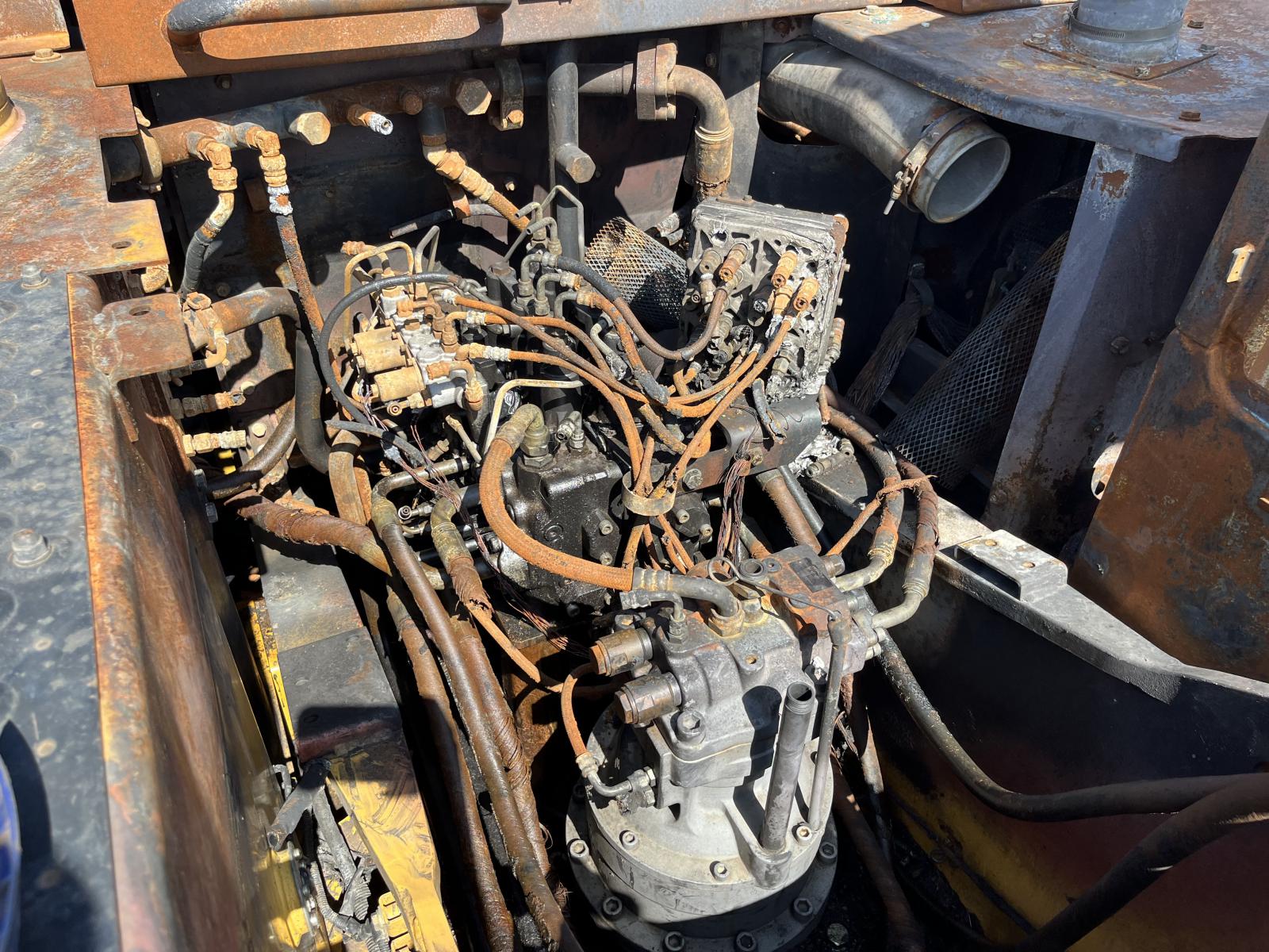 ./imagenes/INVOICE/2019/18295/JOHN DEERE 210G (14).JPG